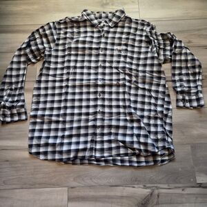 Carhartt Black and White Plaid Button Down Shirt